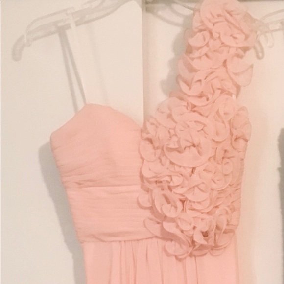 PROM DRESSES! - Picture 2 of 8